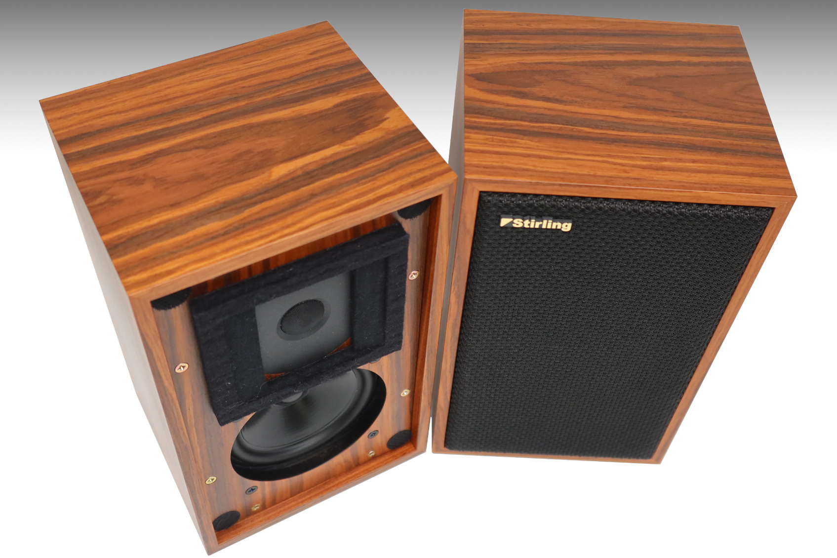スターリング・ブロードキャスト Stirling Broadcast LS-3/5a V2 / V3 AIRBOW GHOST 2.1 聞き比べ